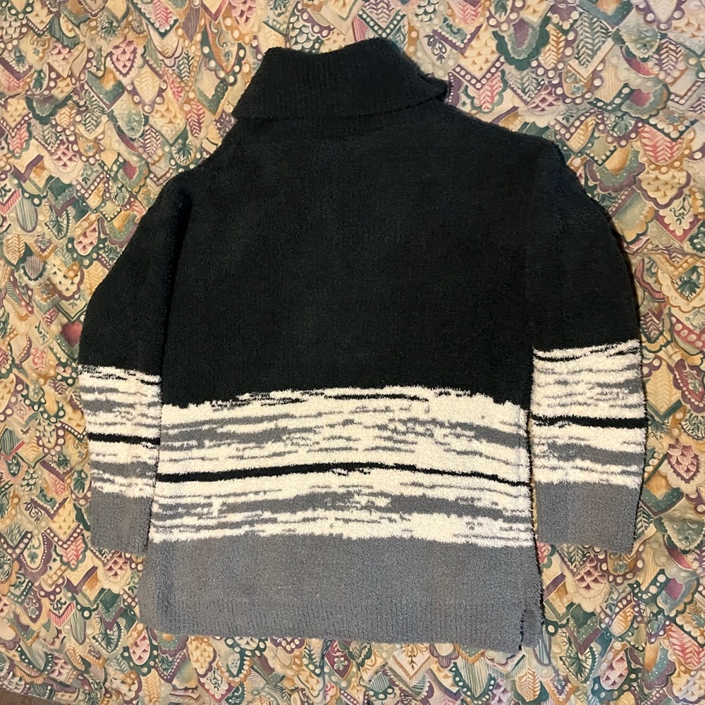 Barefoot Dreams CozyChic Pullover Sweater - Picture 4 of 5